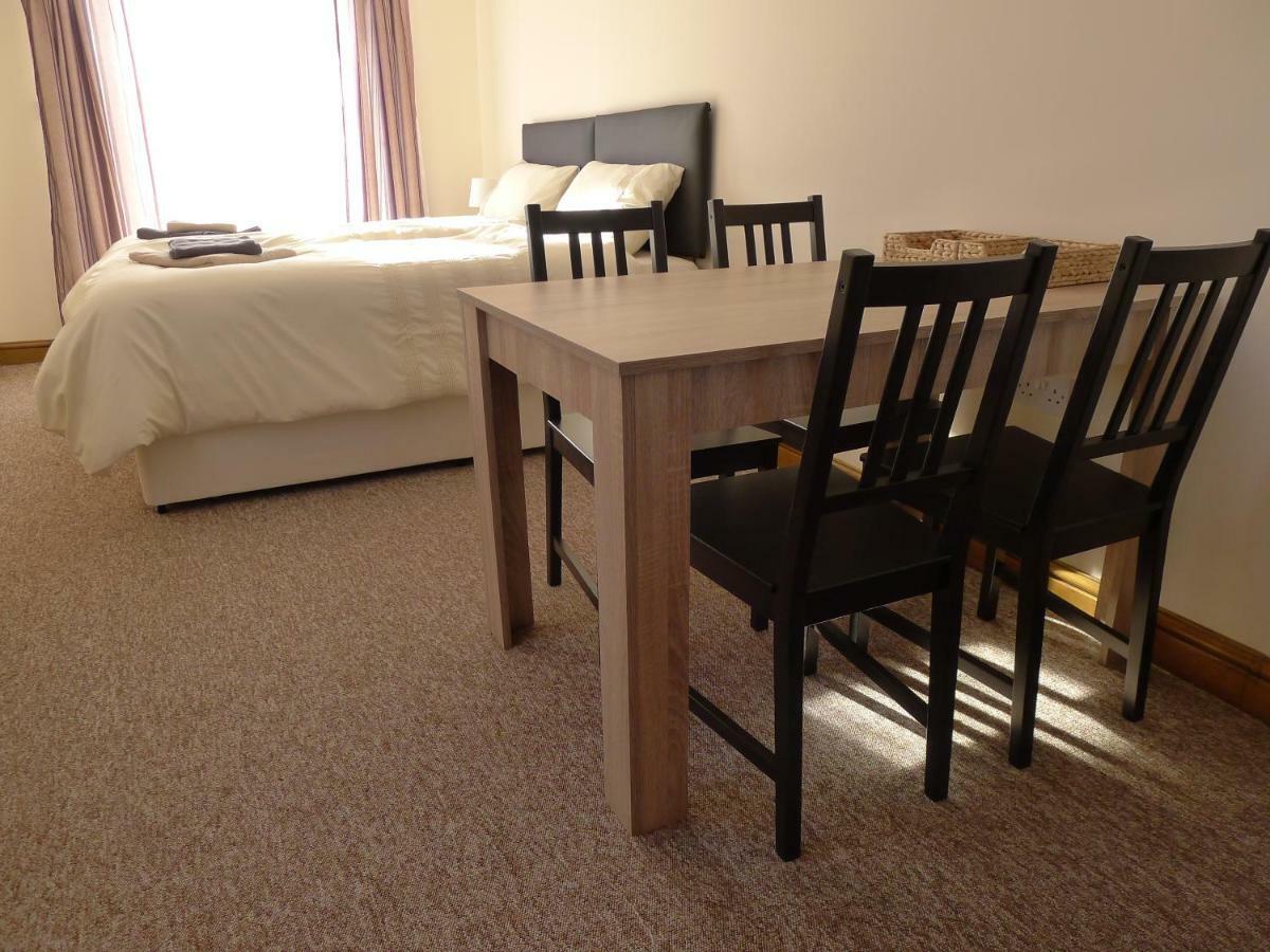 Wembley Homestay London Exterior photo